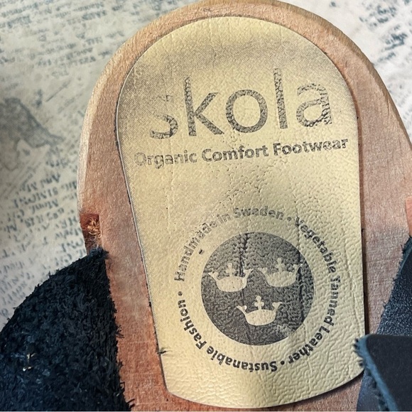 Skola Susannah black wood and leather clogs - Picture 12 of 12